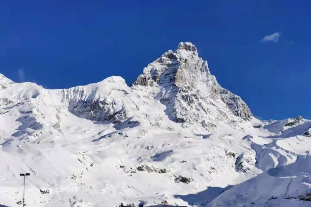 Homey Apartment In The Heart Of Cervinia Breuil-Cervinia Buitenkant foto