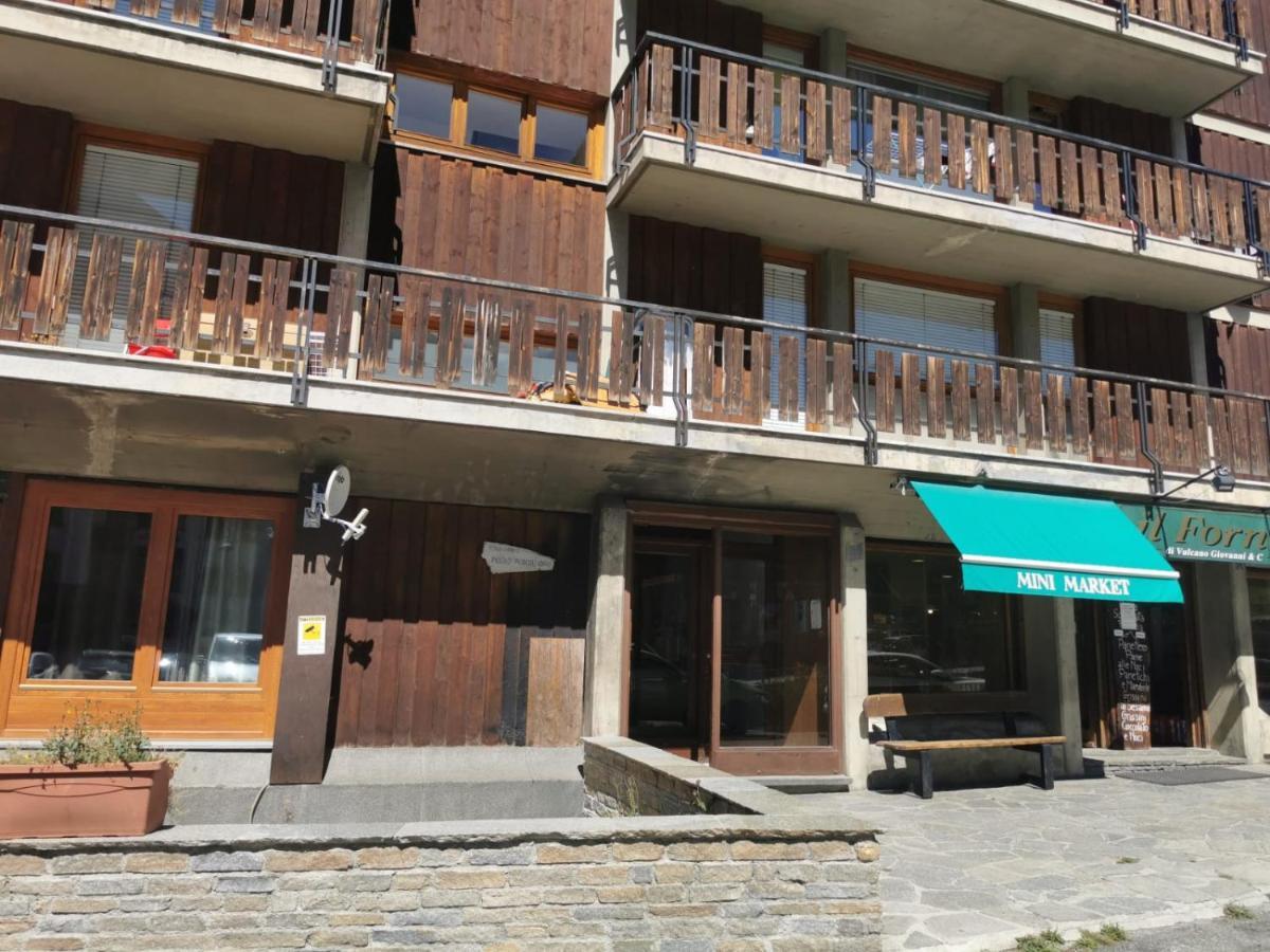 Homey Apartment In The Heart Of Cervinia Breuil-Cervinia Buitenkant foto
